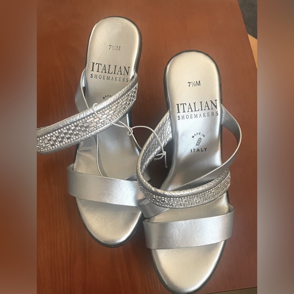 Italian Shoemakers - Women's Silver with Rhinestones - Wedge Sandals. Sz 7 1/2.
